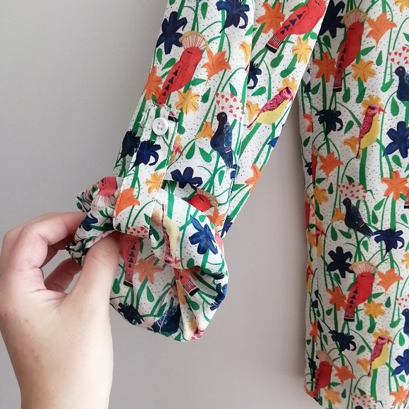 Alice + Olivia Bird and Floral Print Colourful Silk Button Blouse Small - Picture 7 of 16